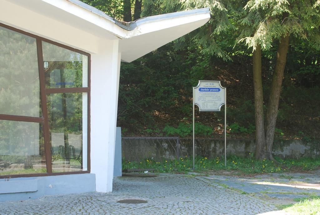 戴安娜膳食公寓酒店 Teplice nad Bečvou 外观 照片